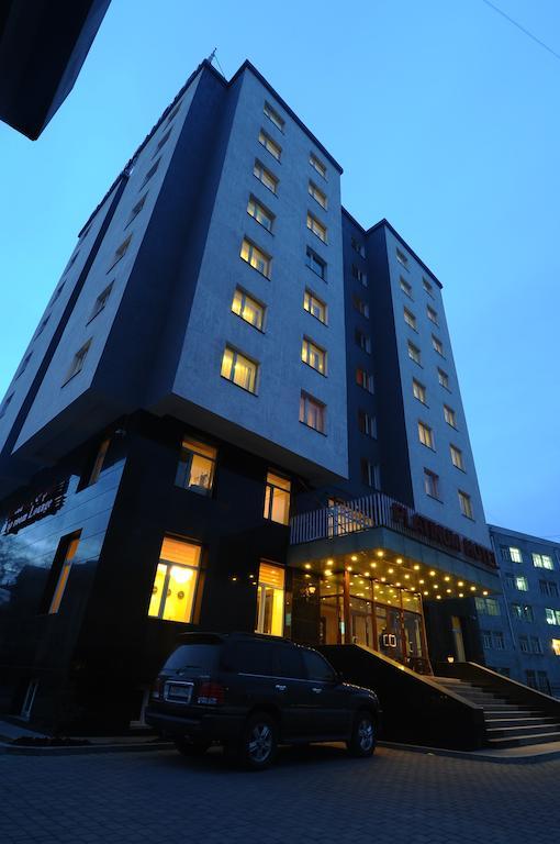Platinum Hotel Ulaanbaatar Ngoại thất bức ảnh