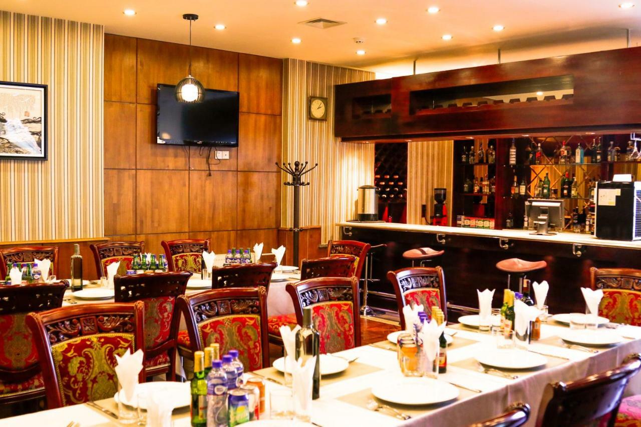 Platinum Hotel Ulaanbaatar Ngoại thất bức ảnh